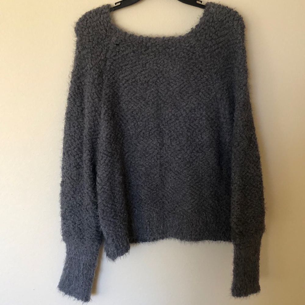 Sweater - Picture 5 of 5